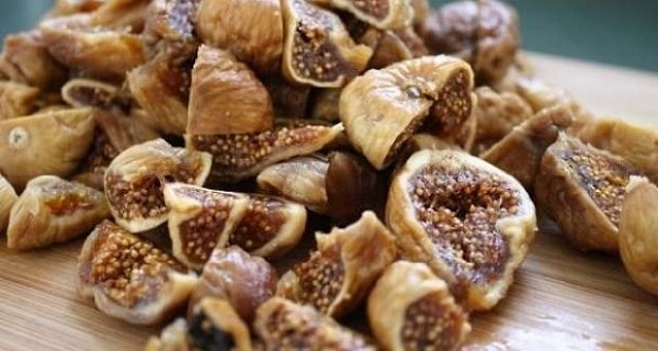 6. А как у вас с сухофруктами? Любите или нет? Каждый день покупаете или раз в сто лет?