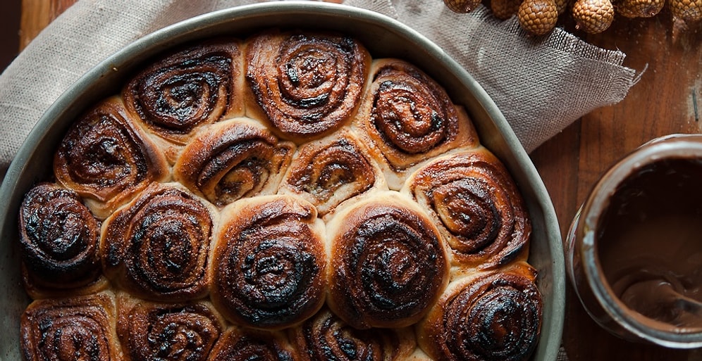 15 вкуснейших булочек с корицей, которые сделают незабываемым любой день