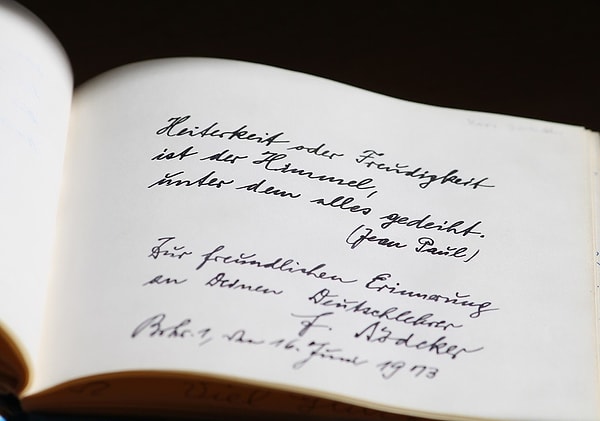 2. Чтение сложной поэзии особенно эффективно для сохранения гибкости и активности мозга