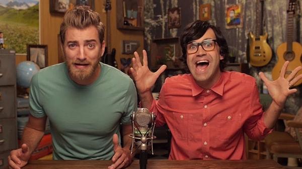 9. Rhett and Link çektiğiniz ilginç videolarla 5 milyon dolar ikramiye kazandınız tebrikler.