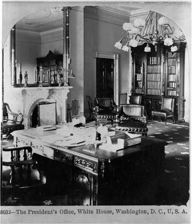 10. The Oval Office wasn’t put in until 1913, per William Howard Taft’s instructions.