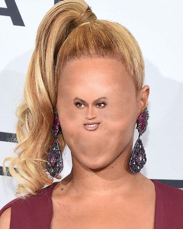 11. Кто эта странноватая инопланетянка? Да это же...