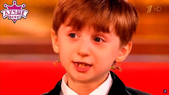 Гениальный 6-летний мальчик читает Шекспира в оригинале!