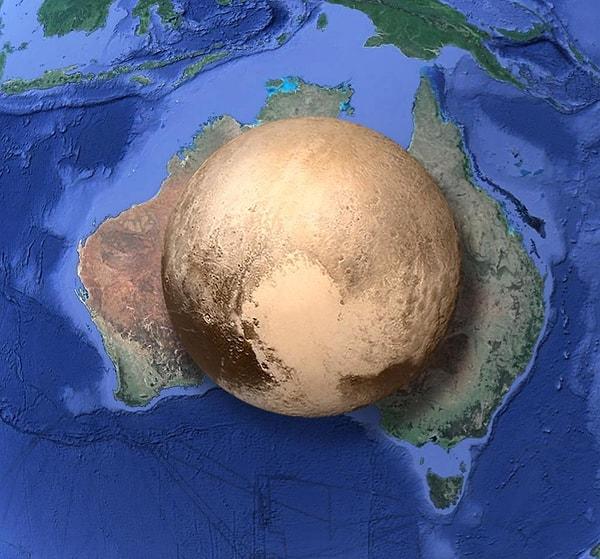 3. Avustralya kıtası, Ay'dan ve Plüton'dan daha geniştir.