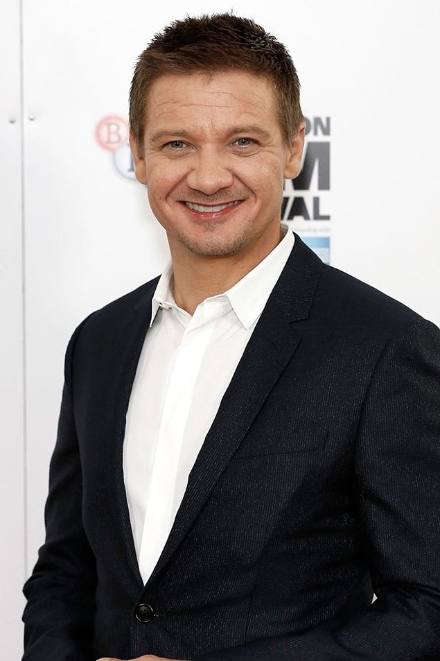 88. Jeremy Renner (45)