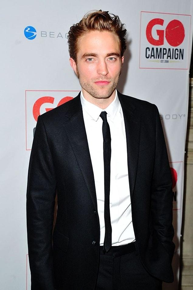 3. Robert Pattinson (30)