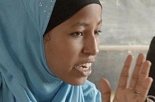4. Balkissa Chaibou 16 yaşındayken zorla kuzeni ile evlendirilmeyi reddetti ve o günden sonra kızların zorla evlendirilmesinin karşısıda mücadele veriyor.