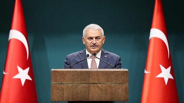 Yıldırım: 'Acımız büyüktür ama bu büyük acıyı da milletçe daha çok bütünleşerek ve kenetlenerek aşacağız'