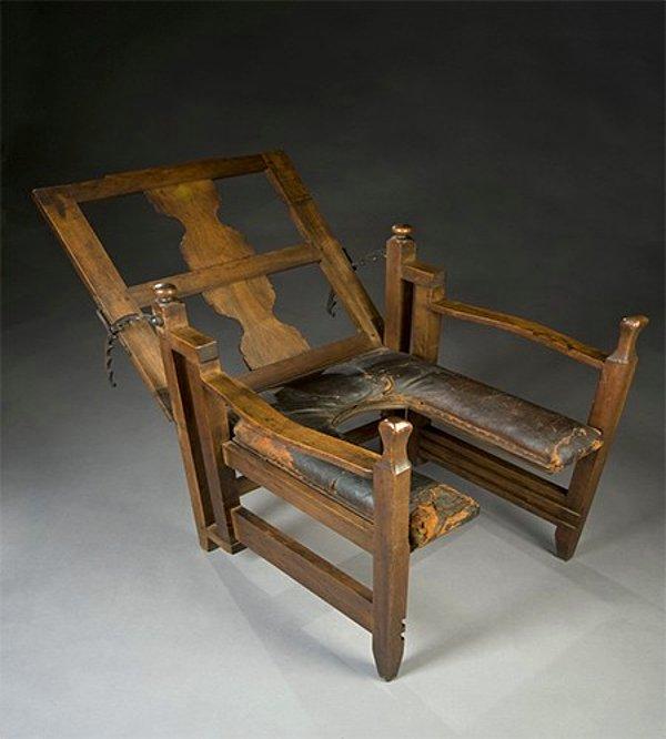 11. Doğum sandalyesi (1800)