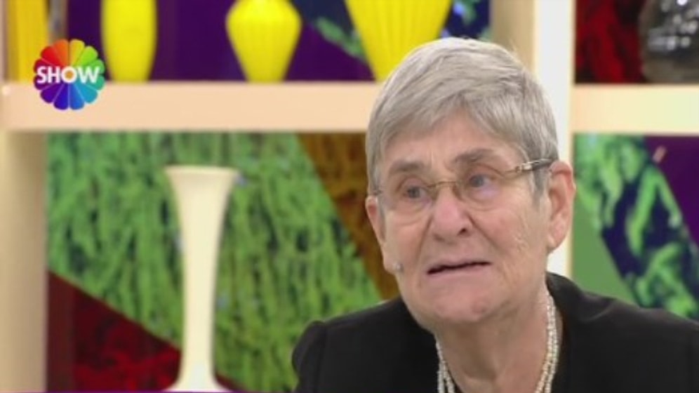 Canan Karatay Şehitler Hakkında Konuşurken Hem Ağladı Hem de Ağlattı