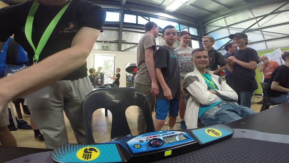 Восторг: новый рекорд по сборке кубика Рубика