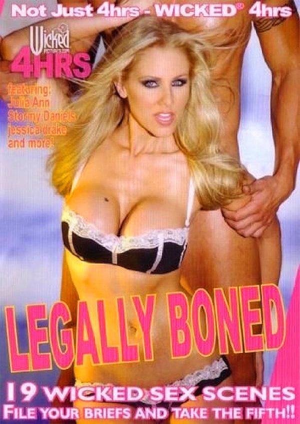 17. Bu Nasıl Sarışın (2001)  Legally Blonde