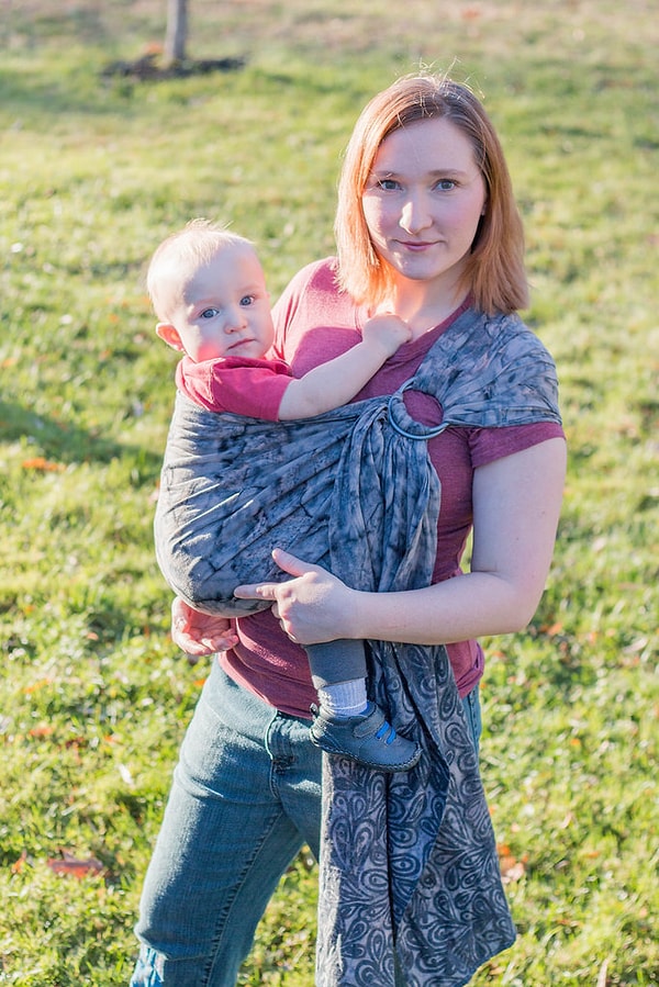 3. Купите слинг