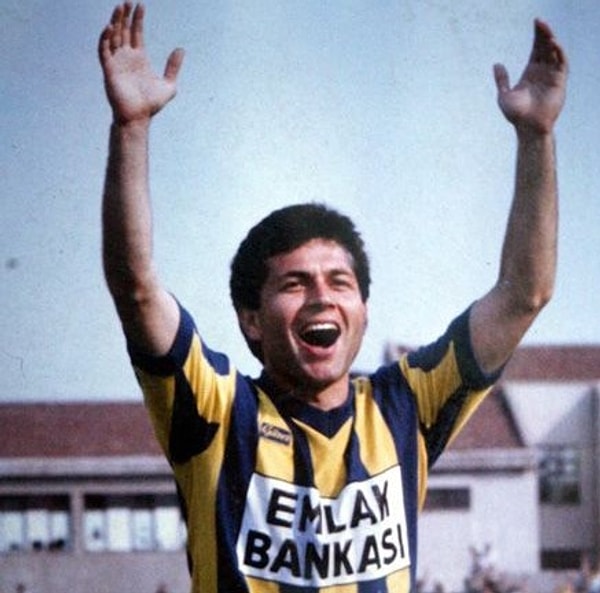 2. Aykut Kocaman ⚽ 32 Gol - 1994/95 Sezonu