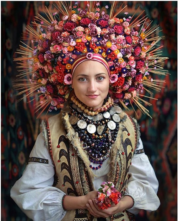 1. Как можно было изготовить такую невероятную красоту!