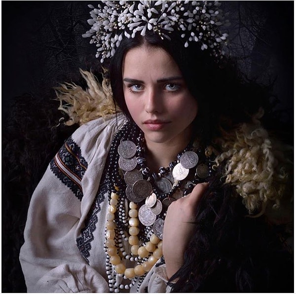 8. Вот как выглядела бы зимушка-зима в человеческом обличии