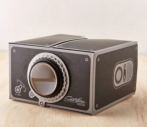 9. Проектор для смартфона