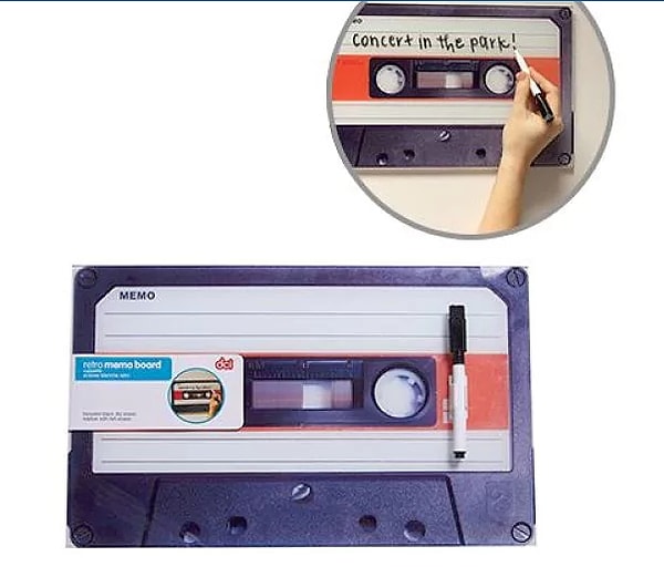 11. Доска на стену в виде кассеты