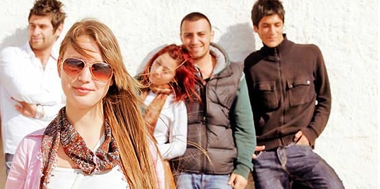 Как понравиться его друзьям и подругам?