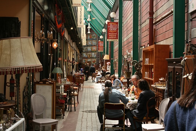 4. Karışık ama çözeriz diyenlere: Les Puces de Saint-Ouen, Paris
