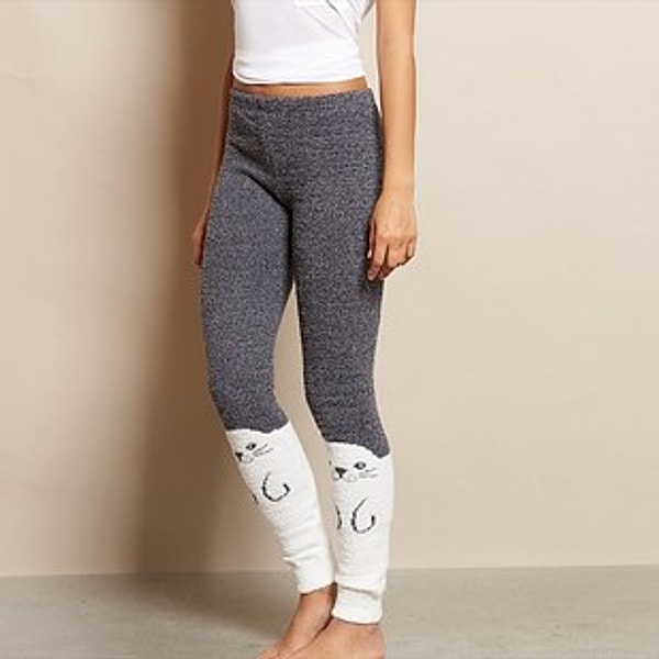 10. Пижамные штаны с тюленятами