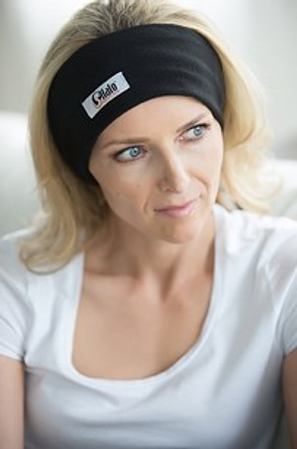 17. Наушники-повязка для головы