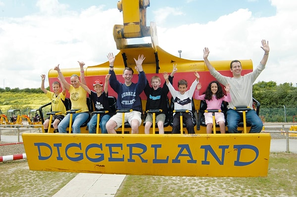 8. Diggerland (Англия)
