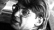Kurbanlarını Suda Boğarak Öldüren Dünyanın En 'Kibar' Seri Katili Dennis Nilsen