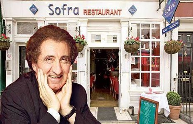 Hüseyin Özer bugün, Londra'da önündeki kuyruklarla ünlü Sofra restoranlarının sahibi. Bir başka tanımlamayla, 'İngiliz Kraliyet Ailesi’ne Türk yemeği yediren adam'.