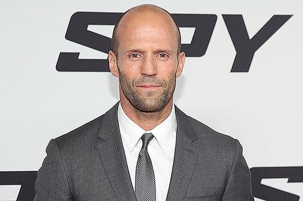 10. "Безнадежно - это когда на крышку гроба падает земля. Остальное можно исправить" Джейсон Стэтхэм