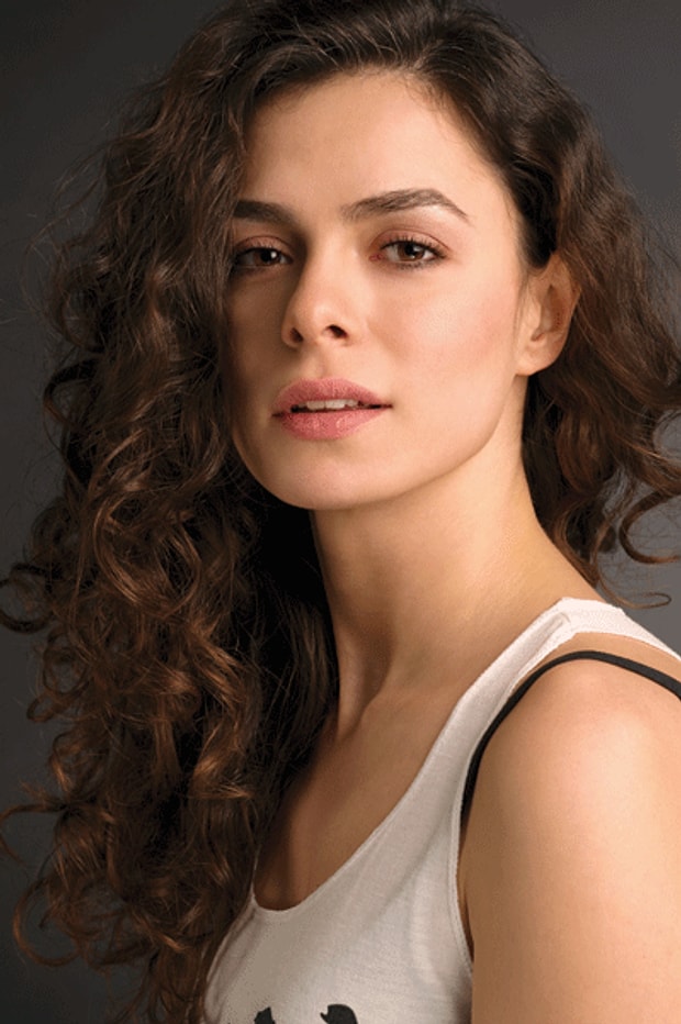 Özge Özpirinçci
