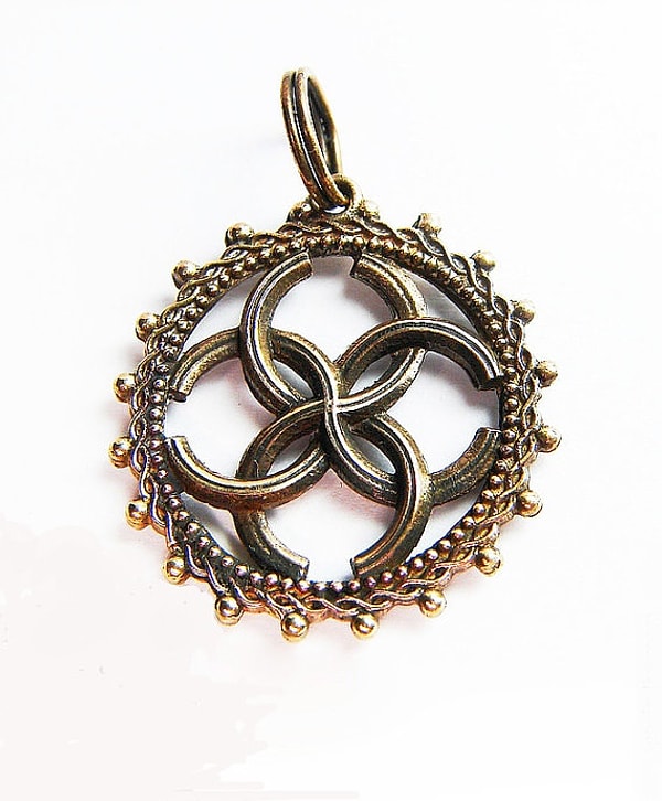 8. Свадебник