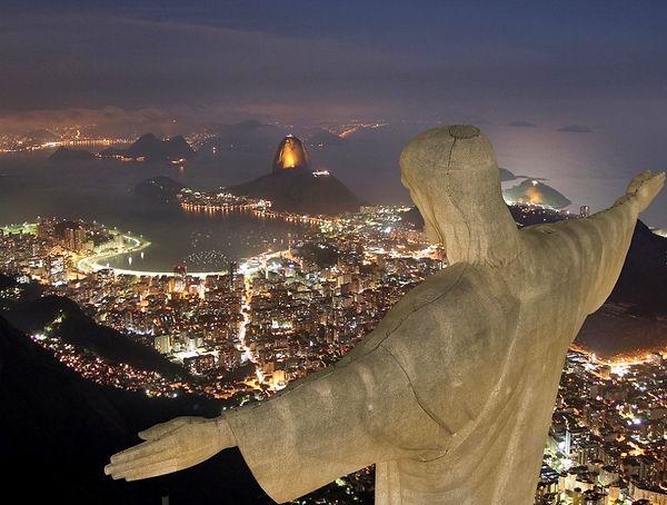 10. Corcovado mountain, Rio de Janeiro, Brazil