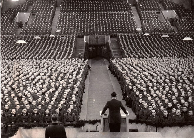 Тест: угадайте страну по историческим фотографиям