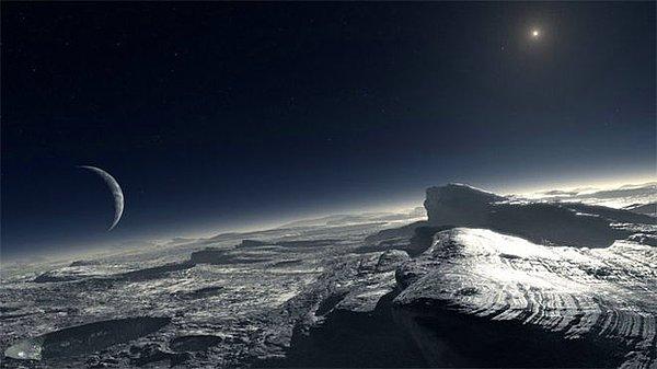 15. Plüton'un atmosferinin sandığımızdan daha yoğun ve soğuk olduğu keşfedildi.