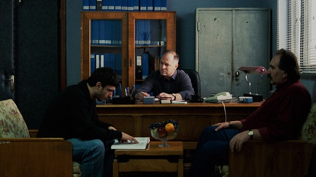 3. Politist, adjectiv / Polis, Sıfat (2009) | IMDB: 7,1