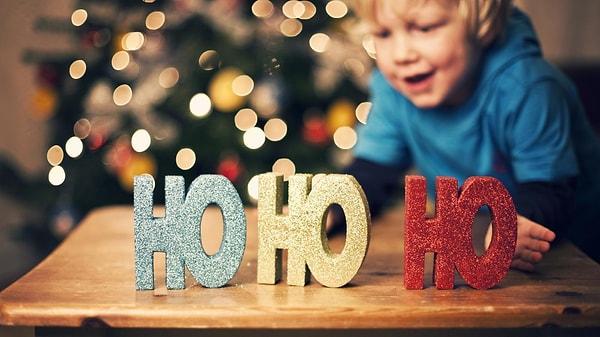 8. Kanada'da "HO HO HO" posta koduyla gönderilen mektuplar Noel Baba'ya gidiyor.
