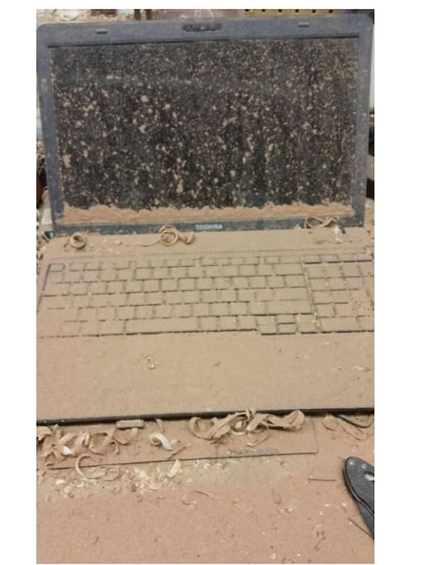 10. "Принести ноутбук на стройку? Отличная идея, так и сделаю!"