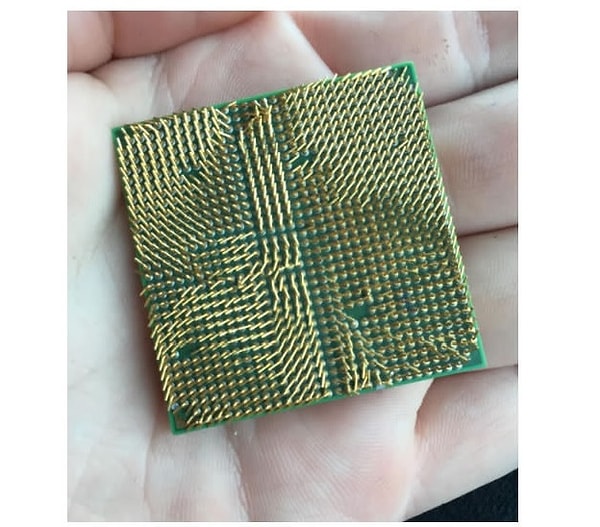 11. "У меня не вставляется ЦП"