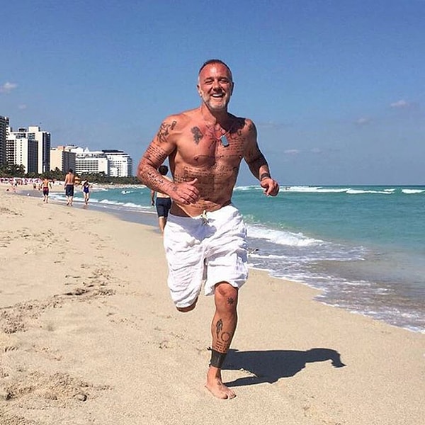 4. Джанлука Вакки прославился как танцующий миллионер