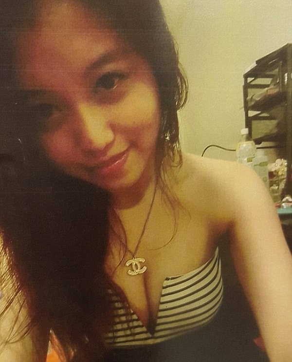 Ожерелье Chanel - еще одна недешевая покупка Christine.