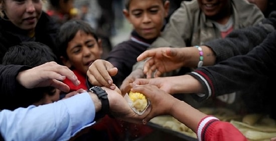 Yemen'de İnsanlık Ölüyor: BM'ye Göre Ülkenin Yarısı Aç