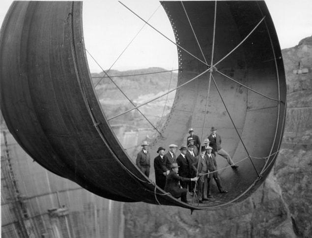 11. Construction of the Hoover Dam