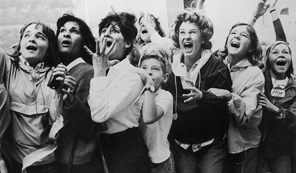 6 Creepy And Bizarre Cases Of Mass Hysteria From Around The World!