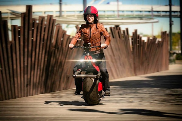 14. Одноколесный мотоцикл RYNO