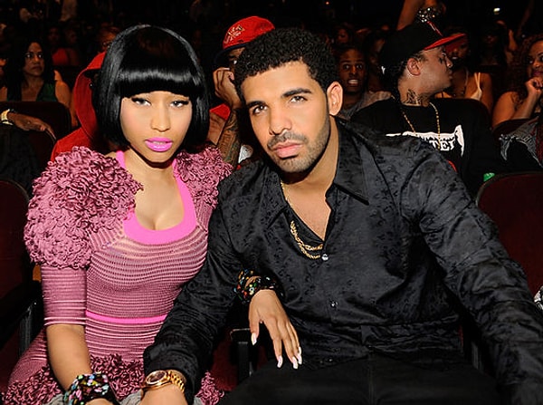 3. Да и Свифт совсем не в его вкусе...Если мы посмотрим на его предыдущих пассий, можно заметить, что Дрейк предпочитает темнокожих и пышных девушек. Ну совсем не таких, как Тейлор!