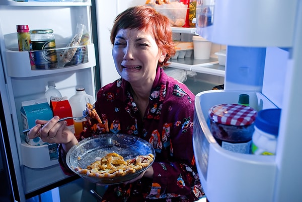 7. Не ешьте сладости перед сном