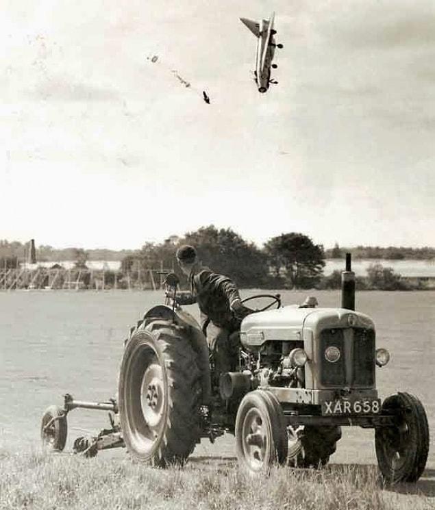 3. Test pilot George Aird loses the control of the plane and throw himself.