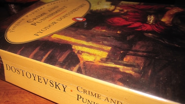 Senin hayatını değiştirecek kitap "Suç ve Ceza"!