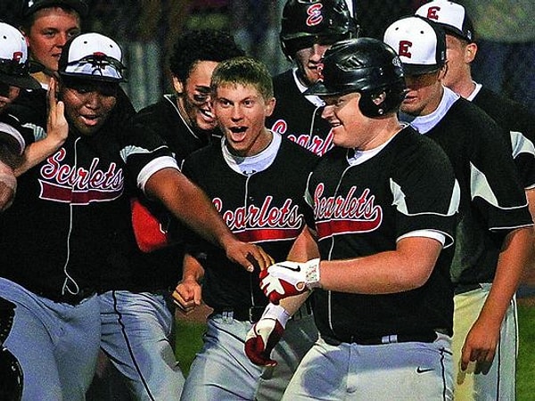 Героем этого трагического происшествия является 22-летний молодой человек из США.